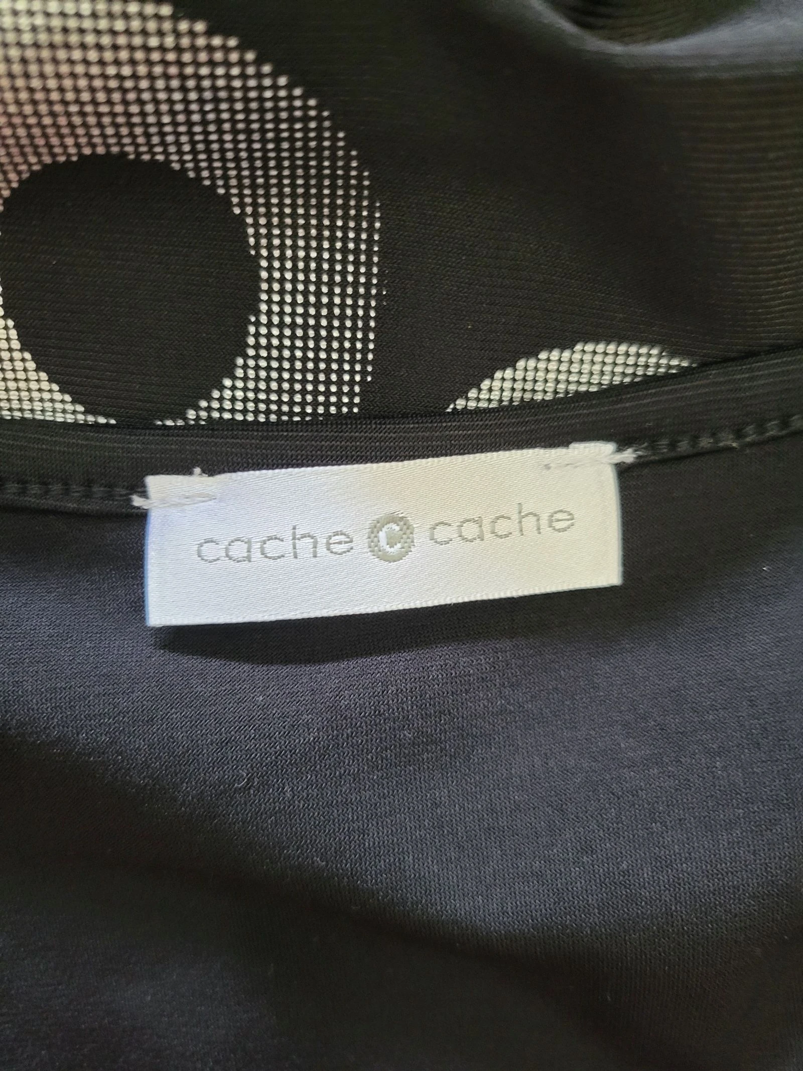 Top Cache Cache – photo 6